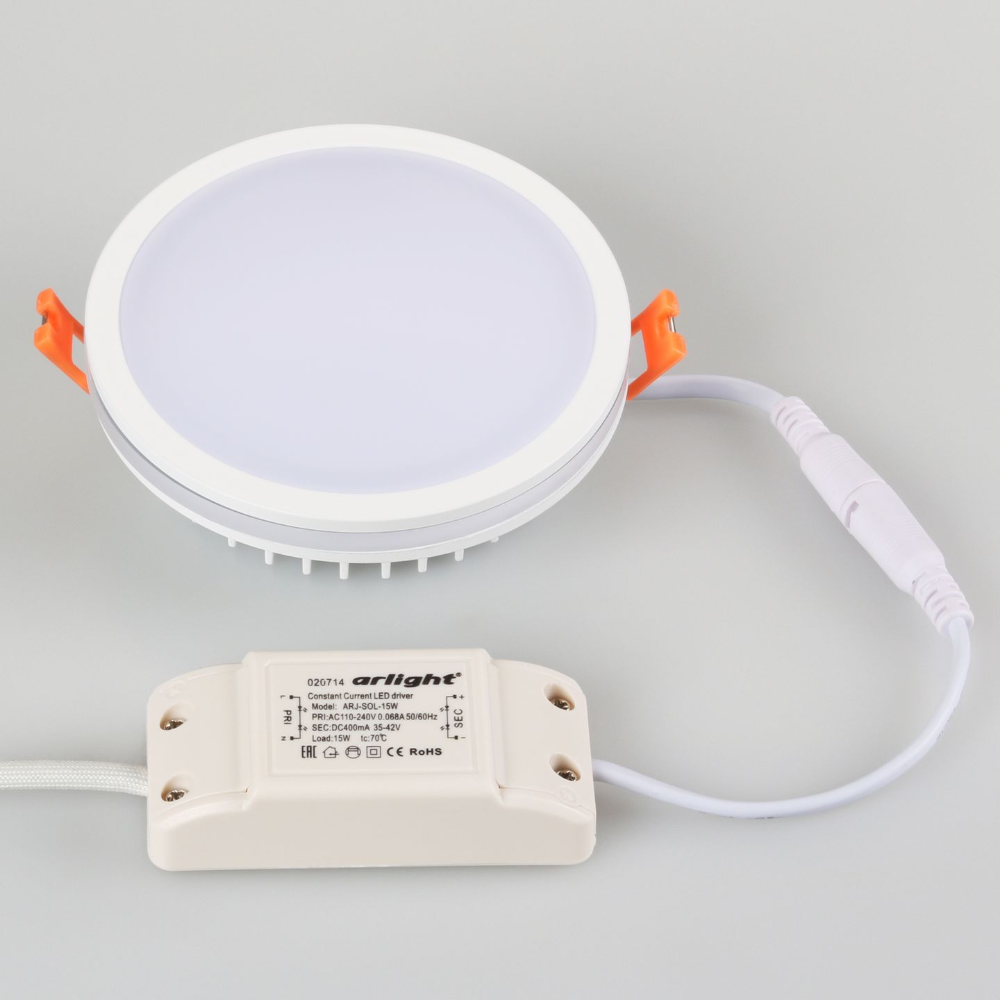 d_DL-12400-0749.jpg