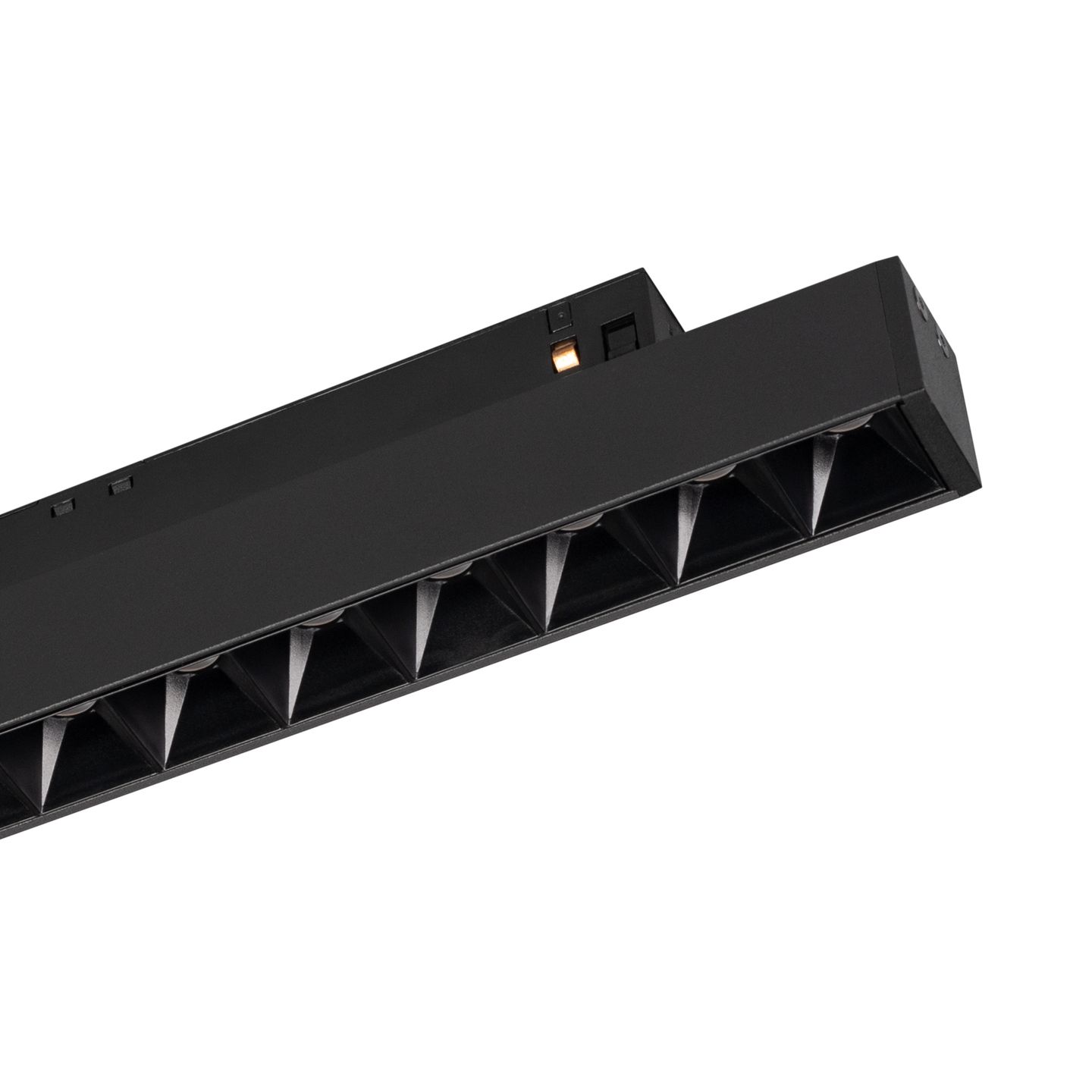 b_DL-12600-0539.jpg