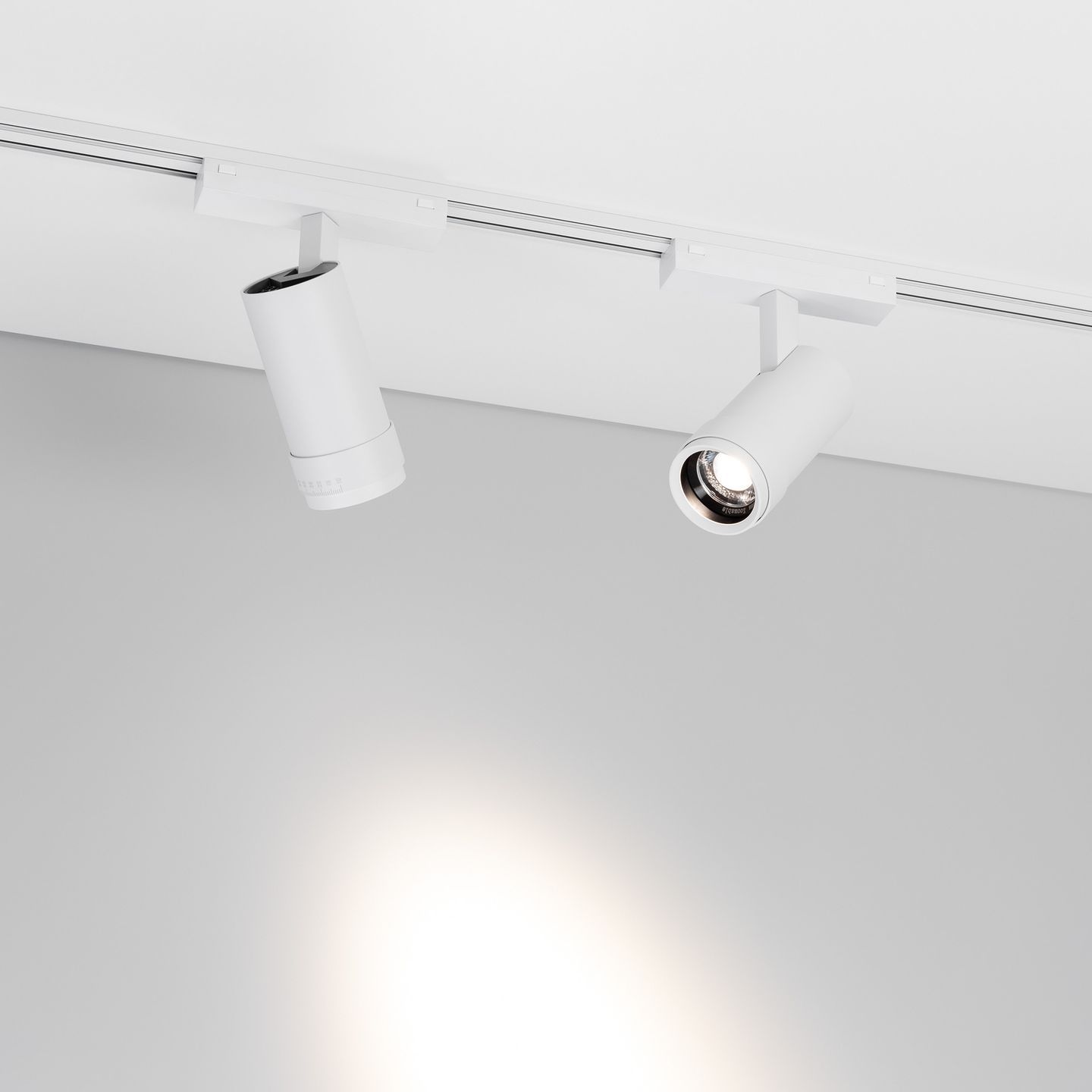 a_DL-12600-0844.jpg